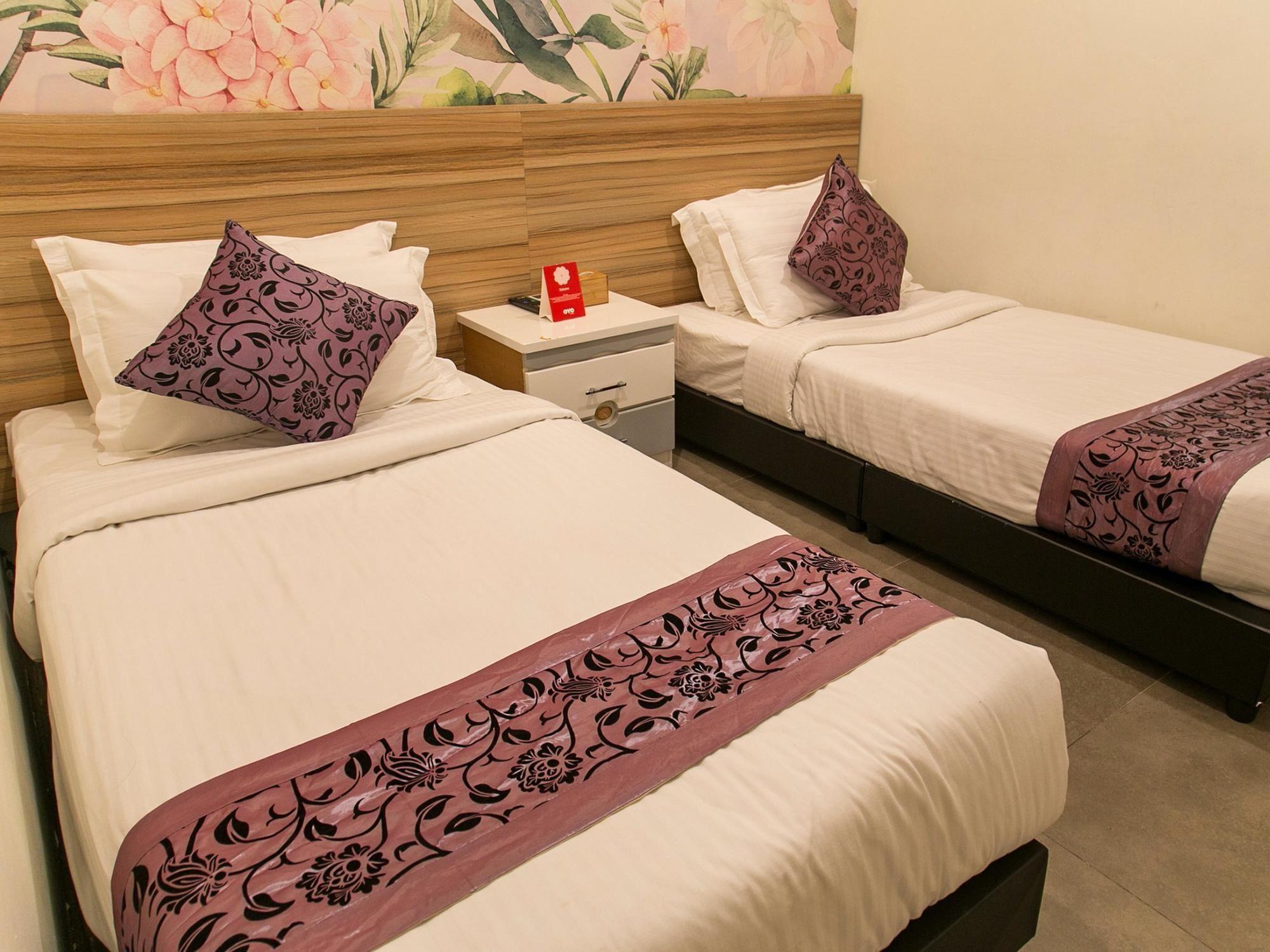 Oyo Rooms Bandar Sri Permaisuri Черас Екстериор снимка